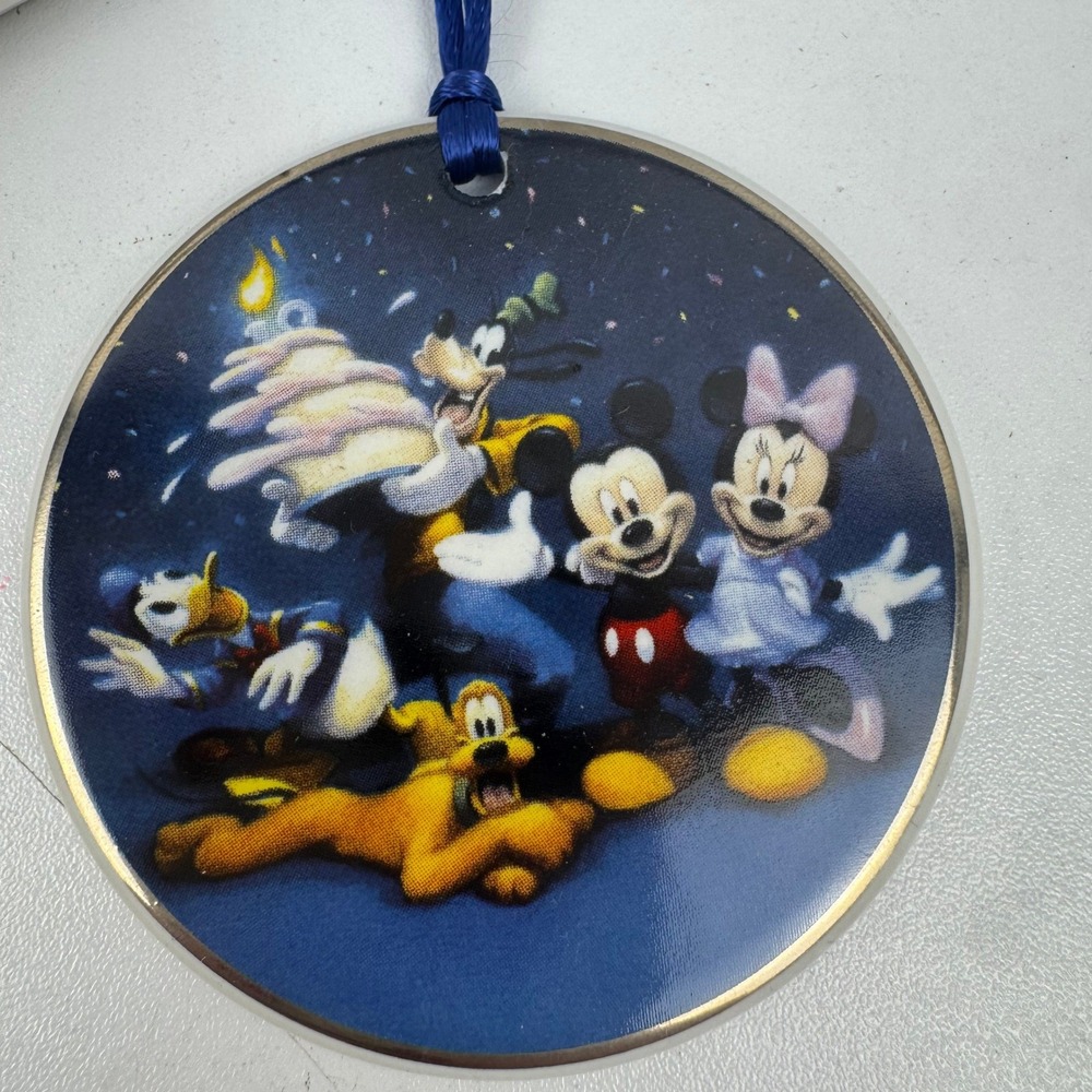 1997 Disney Store Decade of Dreams Mickey Friends Ornament 10th Anniversary